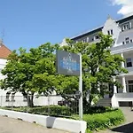 Viktoria Hotel